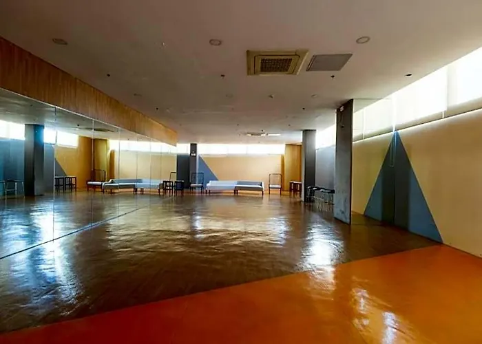 호텔 Bayfront In Pasay Near Naia Terminal, Picc, Star City, Moa And Us Embassy - Pet-friendly, Wi-fi & Netflix, Free Swimming Pool, Sauna, Work From Ready