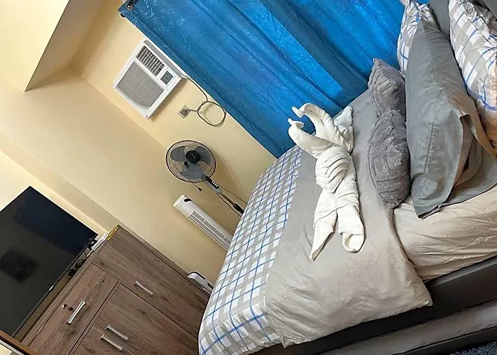 호텔 Bayfront In Pasay Near Naia Terminal, Picc, Star City, Moa And Us Embassy - Pet-friendly, Wi-fi & Netflix, Free Swimming Pool, Sauna, Work From Ready 4*