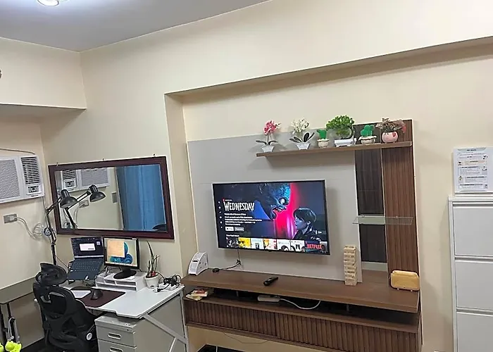 Bayfront In Pasay Near Naia Terminal, Picc, Star City, Moa And Us Embassy - Pet-friendly, Wi-fi & Netflix, Free Swimming Pool, Sauna, Work From Ready 호텔 4*