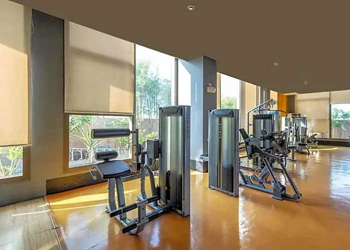 호텔 Bayfront In Pasay Near Naia Terminal, Picc, Star City, Moa And Us Embassy - Pet-friendly, Wi-fi & Netflix, Free Swimming Pool, Sauna, Work From Ready