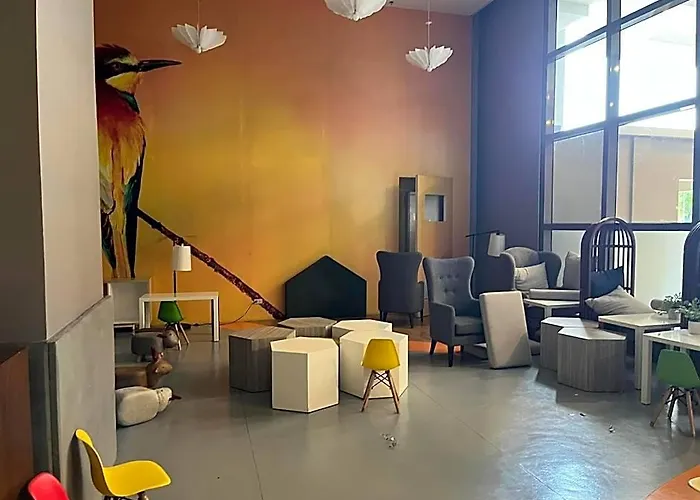 호텔 Bayfront In Pasay Near Naia Terminal, Picc, Star City, Moa And Us Embassy - Pet-friendly, Wi-fi & Netflix, Free Swimming Pool, Sauna, Work From Ready 마닐라